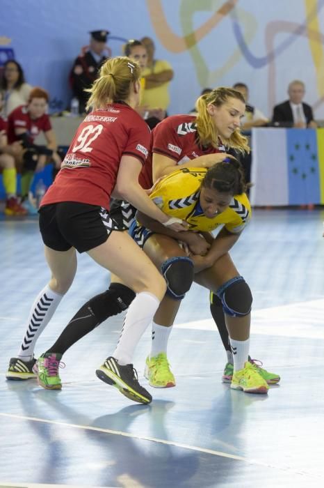 Semifinal de la Challenge Cup entre el Balonmano ...