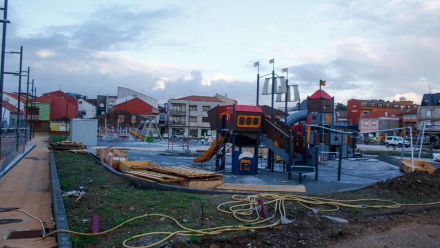 La plaza de O Regueiro comienza a tomar forma tras meses de obras