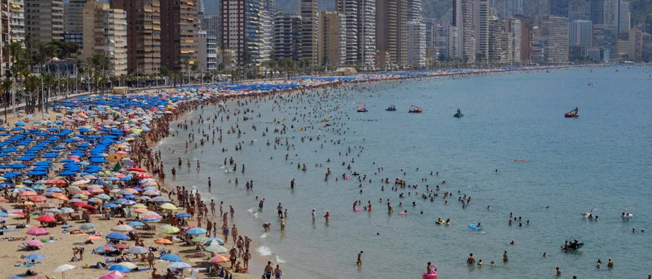 Playa de Benidorm, en una imagen de archivo.