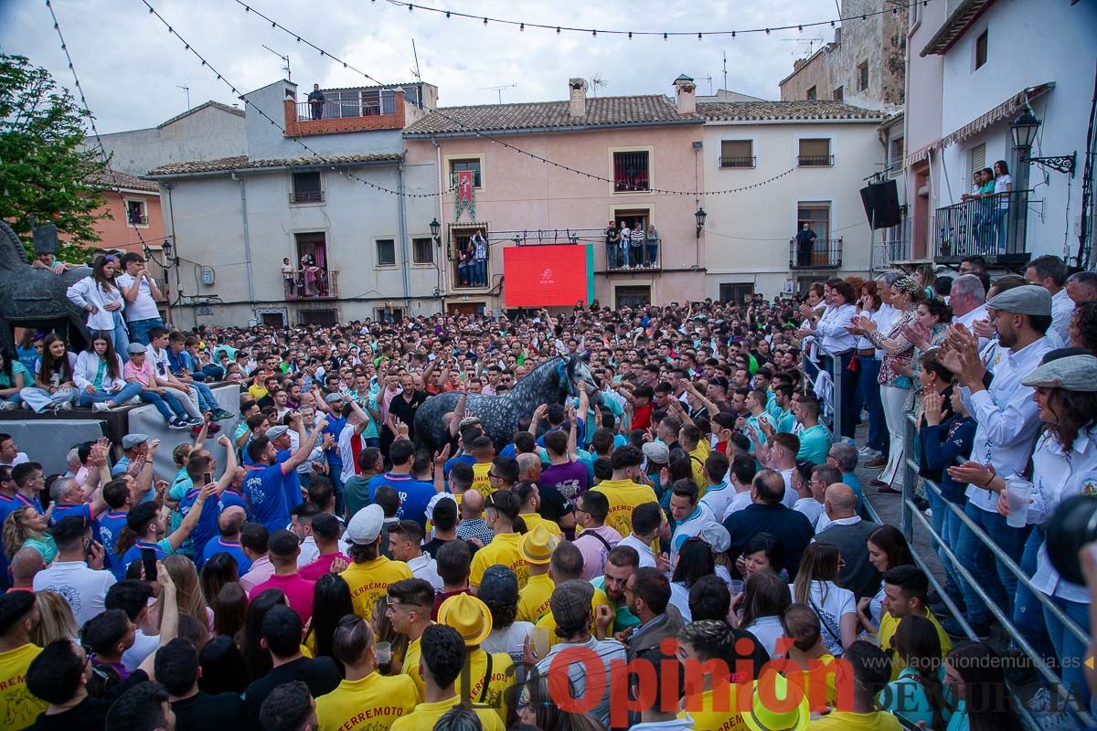 Entrada de Caballos al Hoyo en el día 1 de mayo