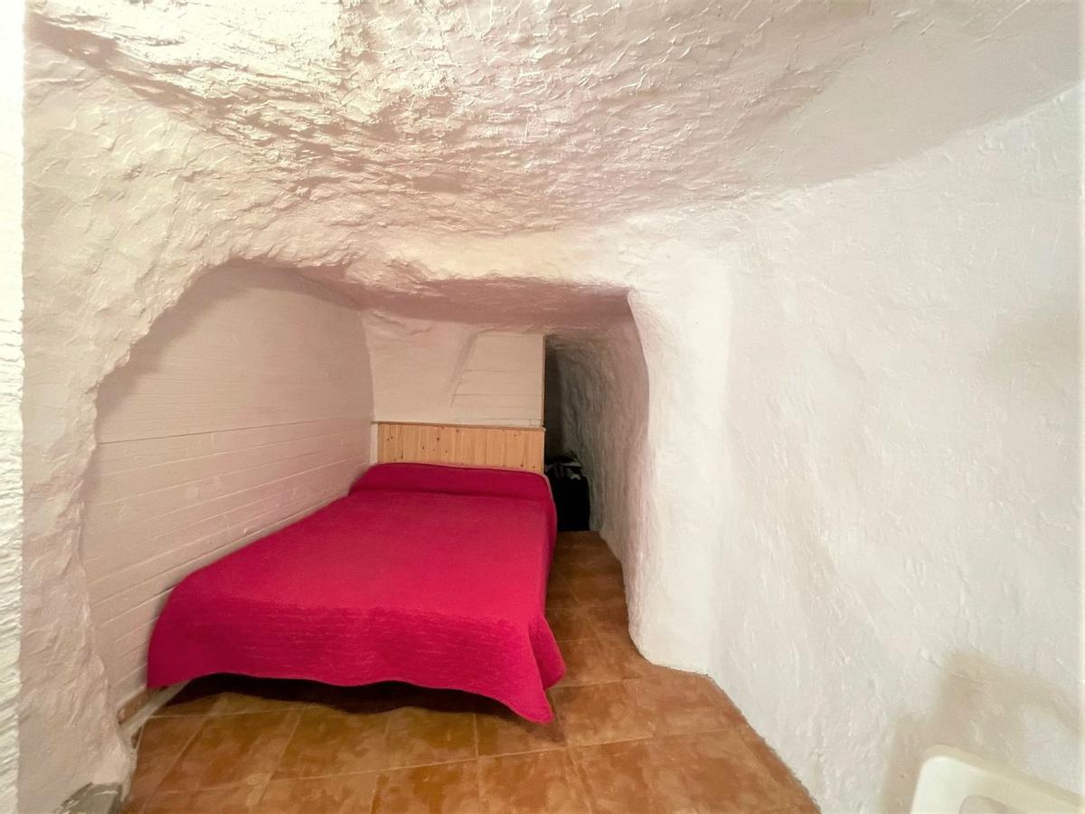Dormitorio en la casa-cueva