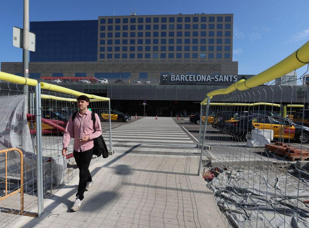 Els treballadors de Sants es queixen del soroll de les obres Els treballadors de Sants es queixen del soroll de les obres