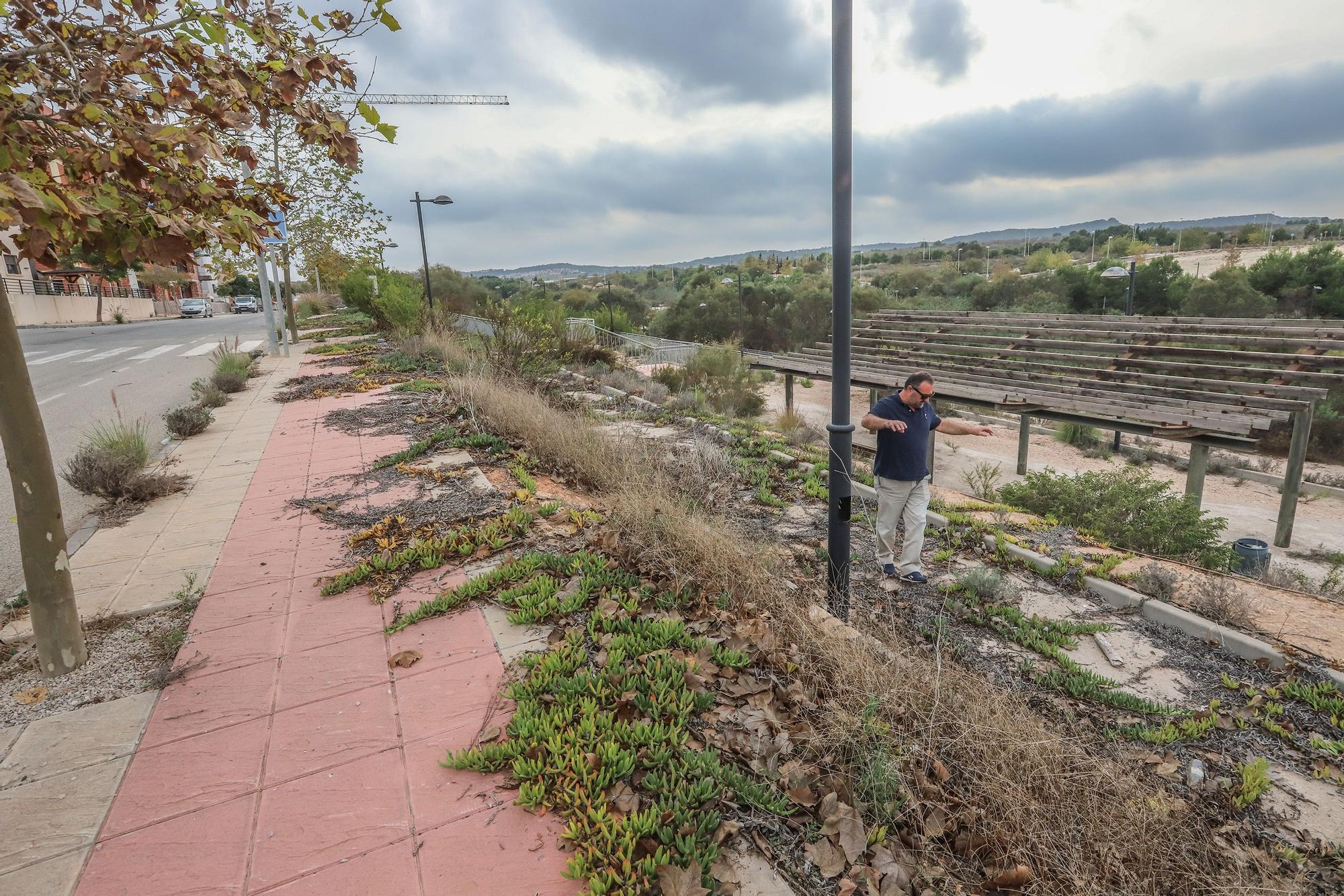 El nuevo urbanizador del plan SUS-A invertirá cinco millones de euros en el rescate del sector para 2.000 viviendas en San Miguel de Salinas