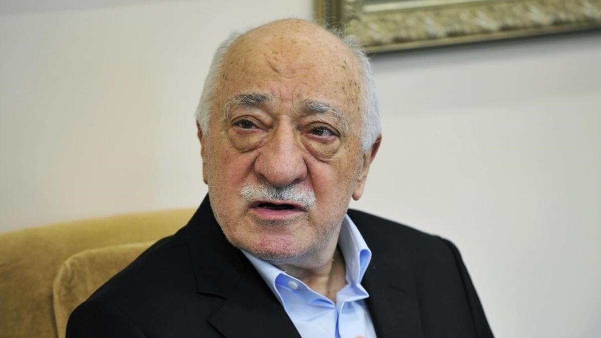 El clérigo Fethullah Gülen, juzgado en ausencia, en una imagen de archivo, en su residencia de Saylorsburg (Pensilvania, EEUU), el 17 de julio del 2016.