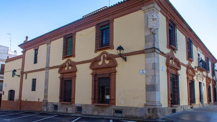 El colegio Santo Ángel da nombre a una calle por sus 125 años