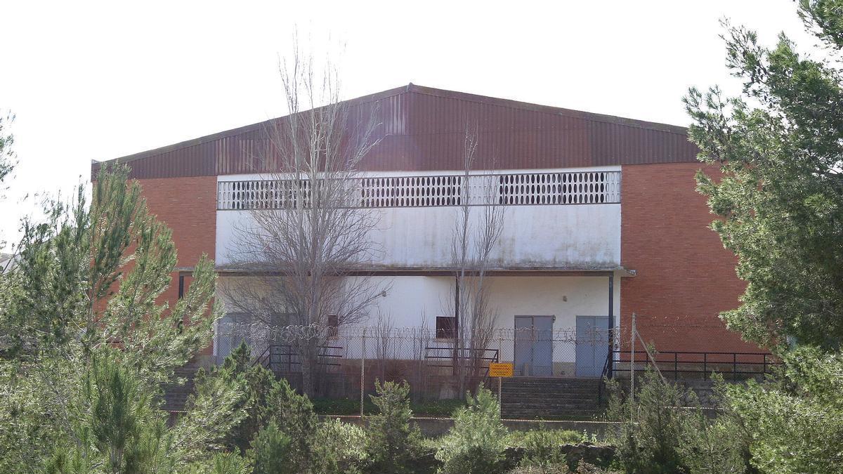 Imagen de archivo del antiguo pabellón polideportivo de sa Coma.