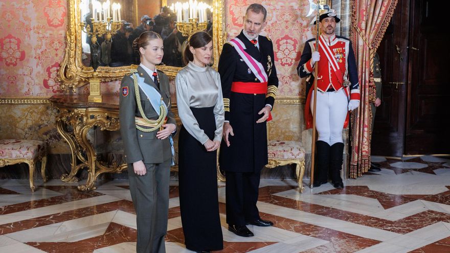 DIRECTO | Los reyes y la princesa Leonor presiden la Pascua Militar en el Palacio Real