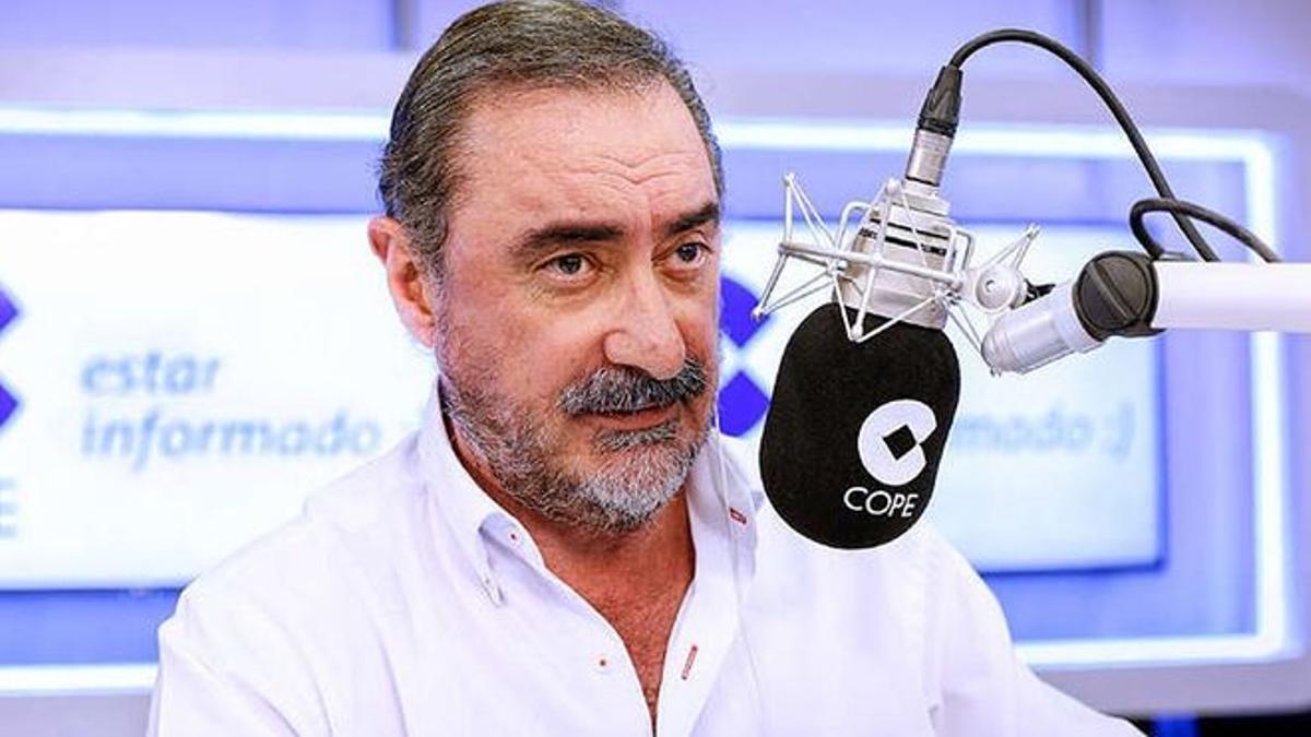 Carlos Herrera.
