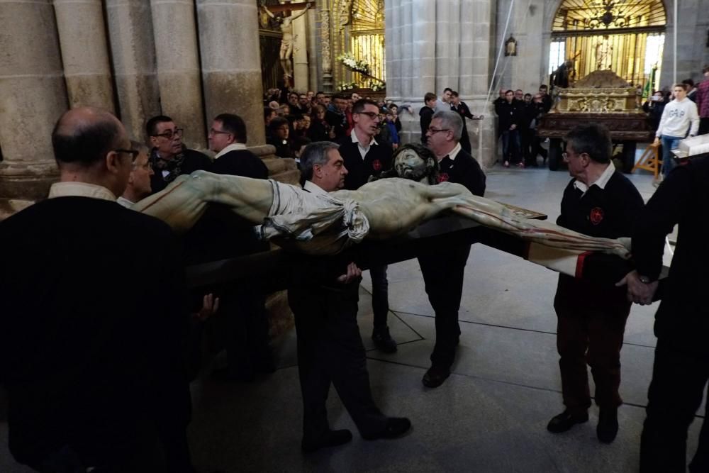 El Cristo de las Injurias ya está en su mesa