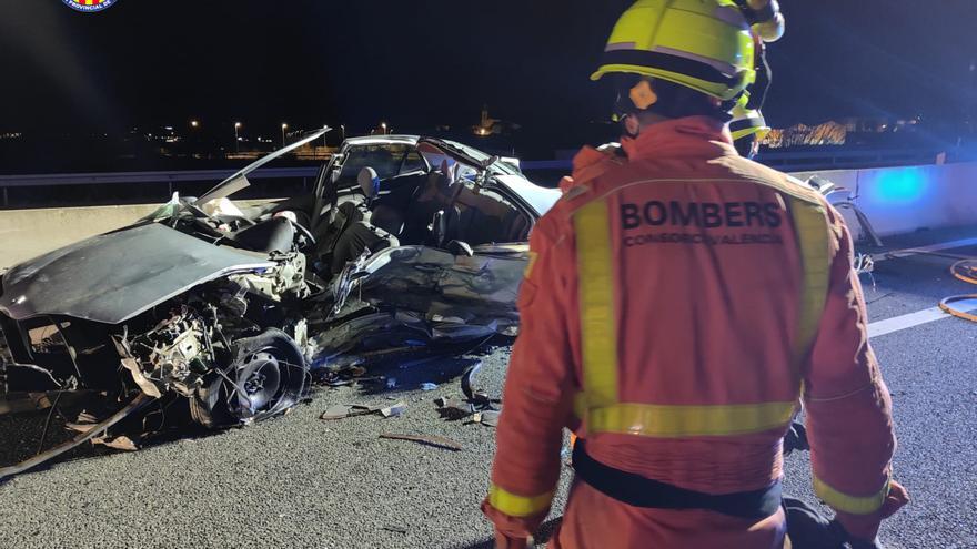 Cinco personas fallecen en un accidente de tráfico a la altura de Rotglà i Corberà