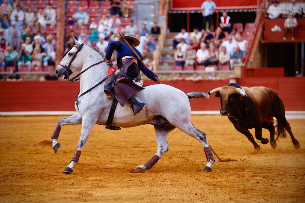 La corrida de rejones de la Feria Taurina de Córdoba, en imágenes La corrida de rejones de la Feria Taurina de Córdoba, en imágenes