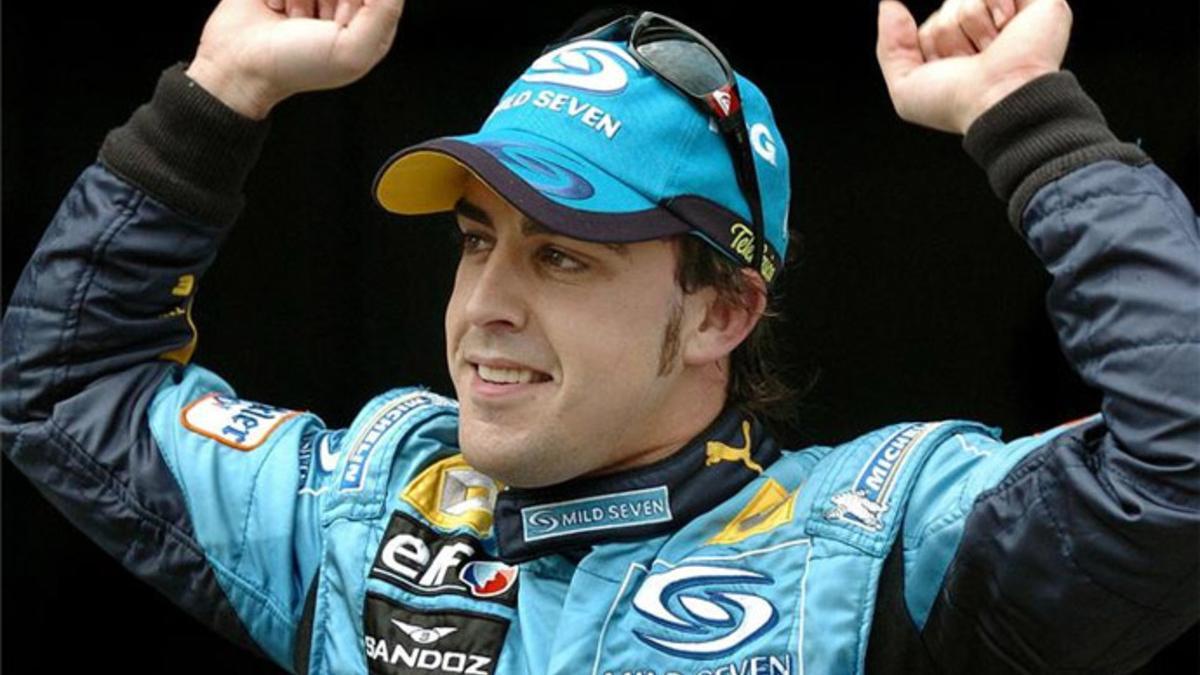 Fernando Alonso, en 2006, tras ganar su segundo Mundial ante Schumacher: 'El tiempo, al final, pone a cada uno en su sitio. Hay muchas decisiones que no puedo olvidar'