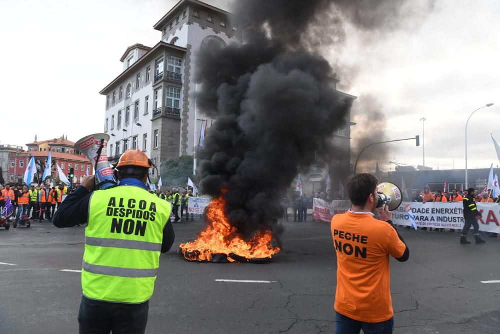 Protesta de trabajadores de Alu Ibérica