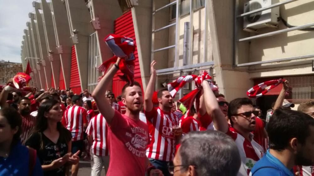 L'afició del Girona FC desembarca a Tarragona