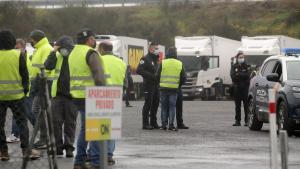 Transportistas impidiendo la circulación de camiones en Galicia