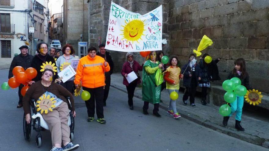 Participantes en la Marcha por el Clima en Fermoselle