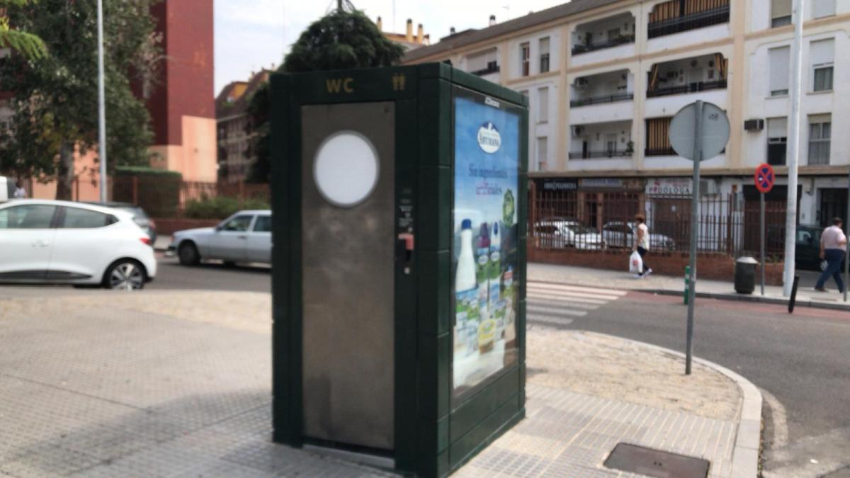 El PSOE quiere instalar una red de aseos públicos en la ciudad