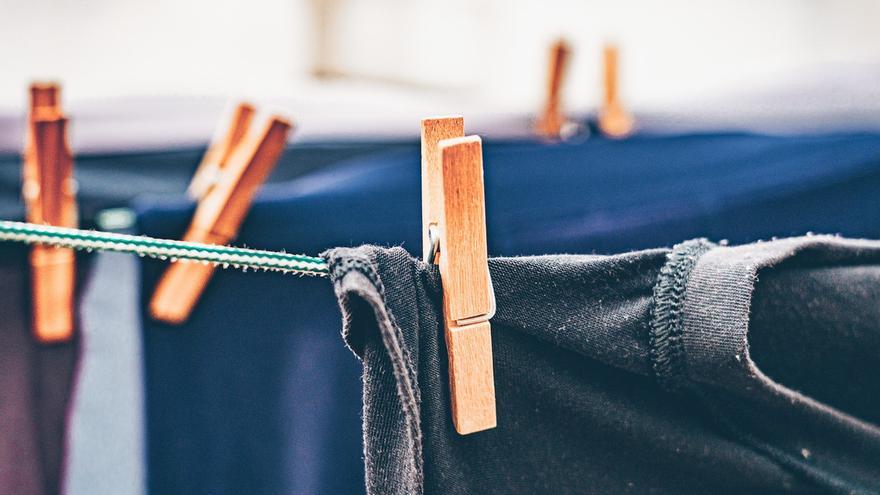 Cómo tender la ropa para que se seque antes: el truco que nunca habrías imaginado
