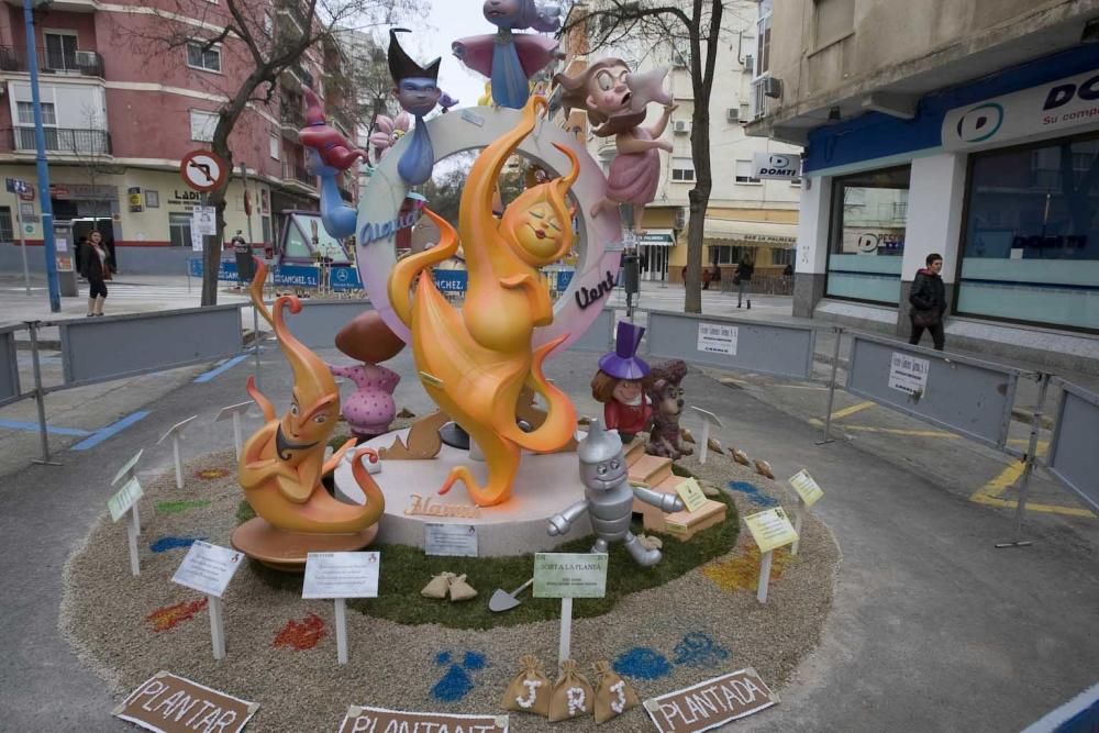 Falla Joan Ramon Jiménez. PERALES IBORRA