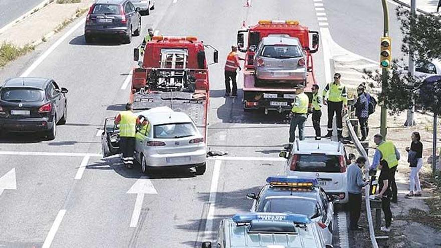 Un herido en una colisión en el semáforo de Portopí, en Palma