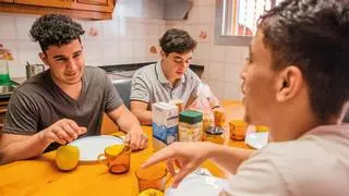 El 80% de los jóvenes migrantes que llegan a Baleares acaba marchándose: «Ven que aquí no se puede vivir y se van»