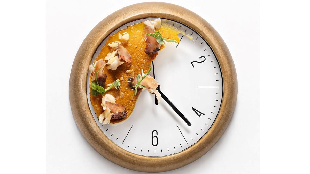 Escabeche de caballa curada, uno de los platos de menú degustación de Deliranto llamado 'Alicia en el país de las maravillas'.