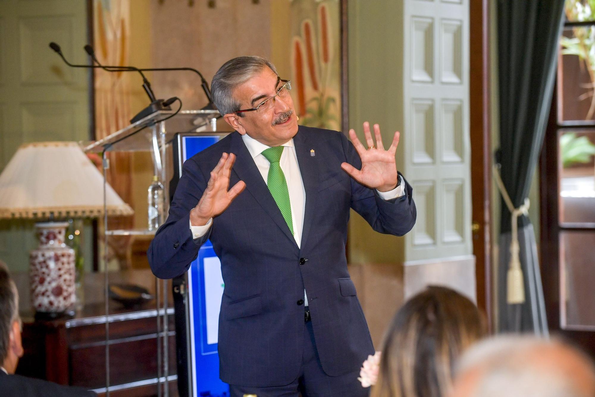 Román Rodríguez interviene en el Foro de Prensa Ibérica con la conferencia 'Capaces de un futuro mejor'