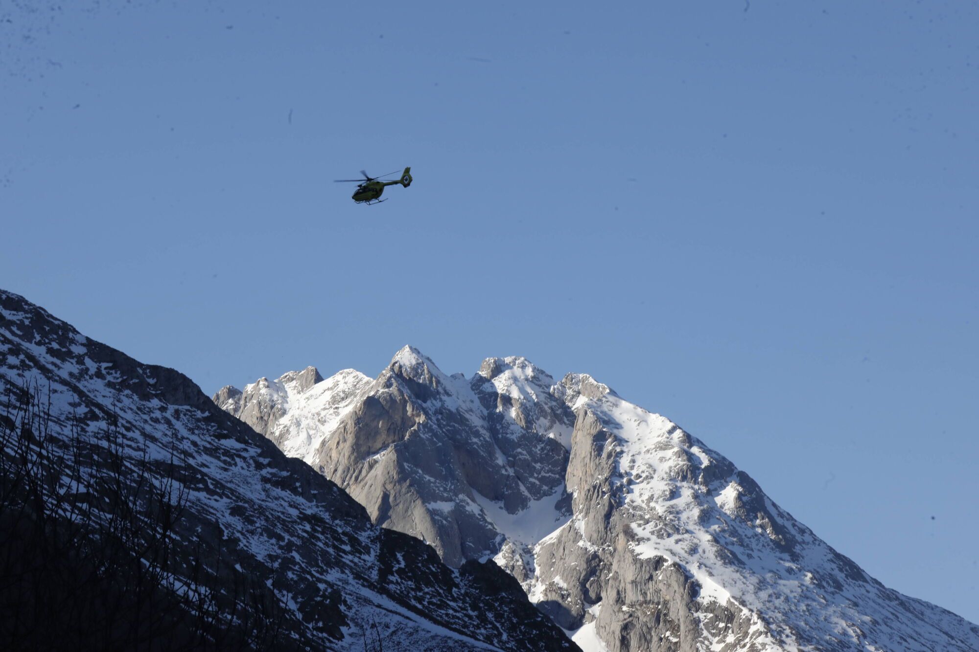 EN IMÁGENES: Así ha sido el dispositivo de rescate de Senen Turienzo, el joven desaparecido en los Picos de Europa