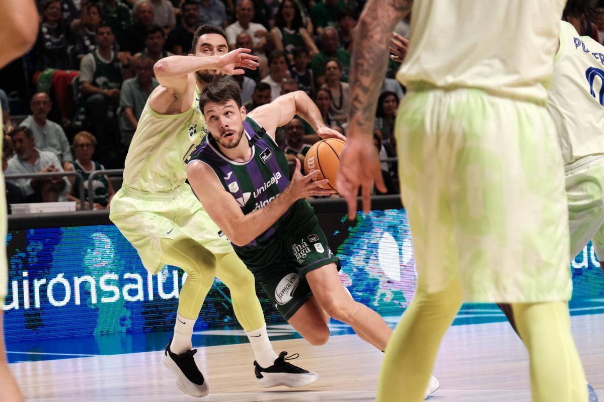 Tercer partido de los cuartos de final ACB I Unicaja - Málaga