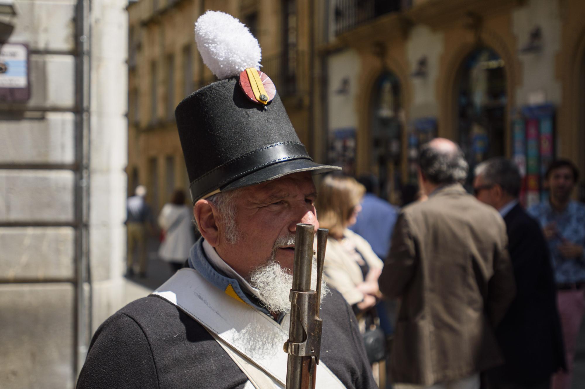 En imágenes: así fue la recreación en Oviedo de la revolución asturiana contra los franceses