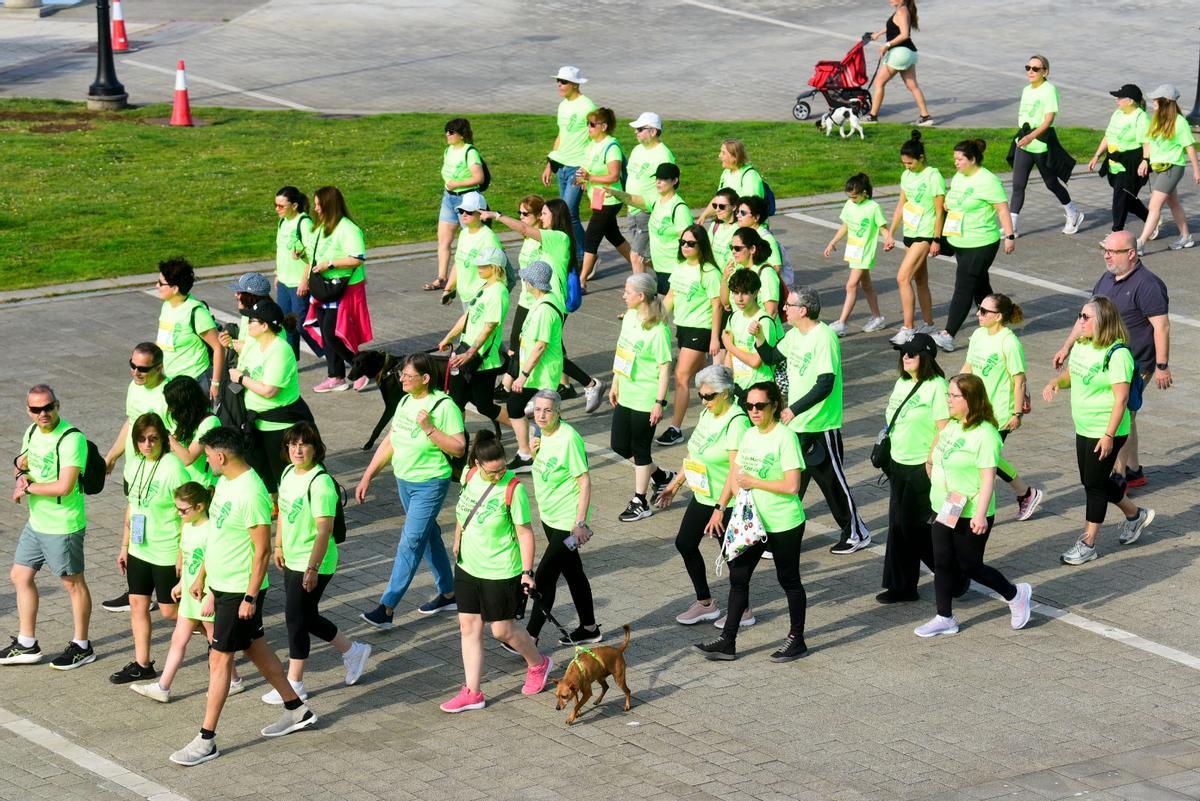 Marea verde contra el cáncer con más de 3.000 personas