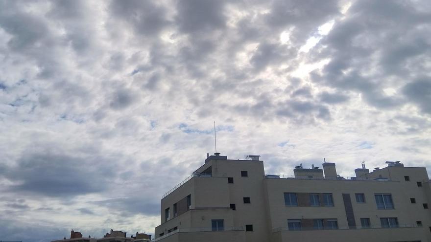 Tiempo en Mallorca | Viernes con cielo bancos de niebla e intervalos nubosos