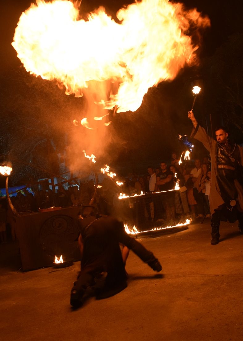 Un momento de la celebración de la fiesta de la caña y la anguila celebrada en Valga.