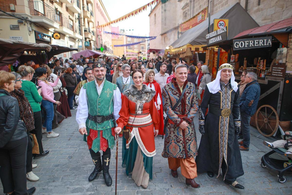 Estas son las mejores imágenes del arranque del Mercado Medieval de Orihuela 2026