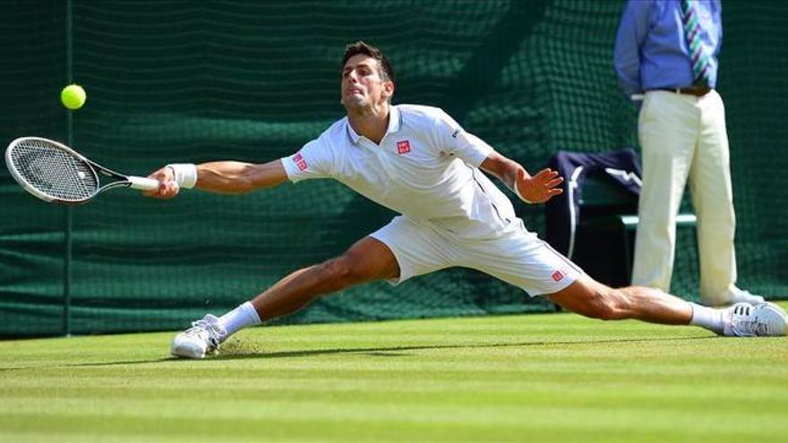 Djokovic y Federer no fallan y alcanzan las semifinales