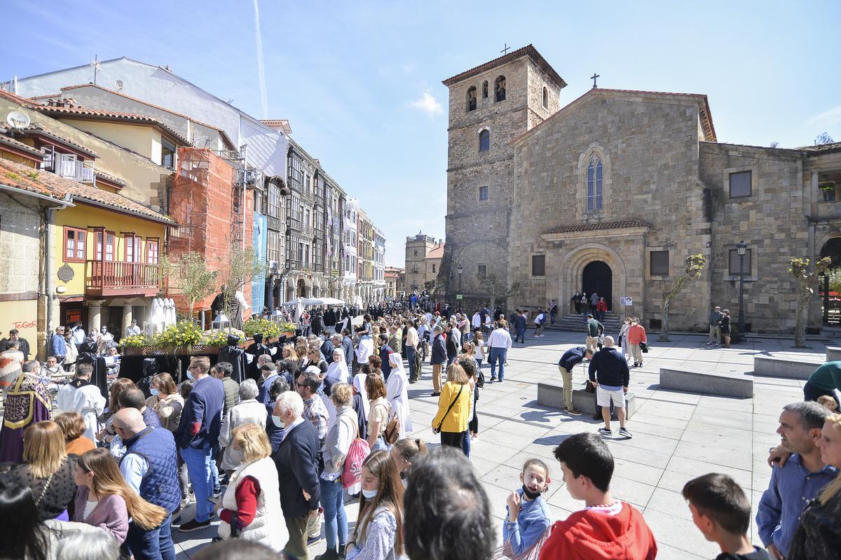 En imágenes: así fue la procesión de la hermandad del Beso de Judas En imágenes: así fue la procesión de la hermandad del Beso de Judas