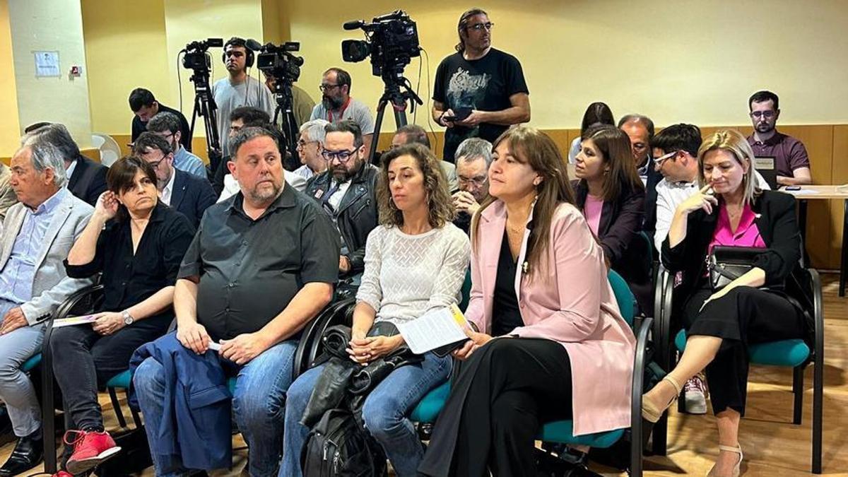 Líderes independentistas firman un Manifiesto contra la acusación por presunto delito de terrorismo en la causa del 'Tsunami Democràtic" .