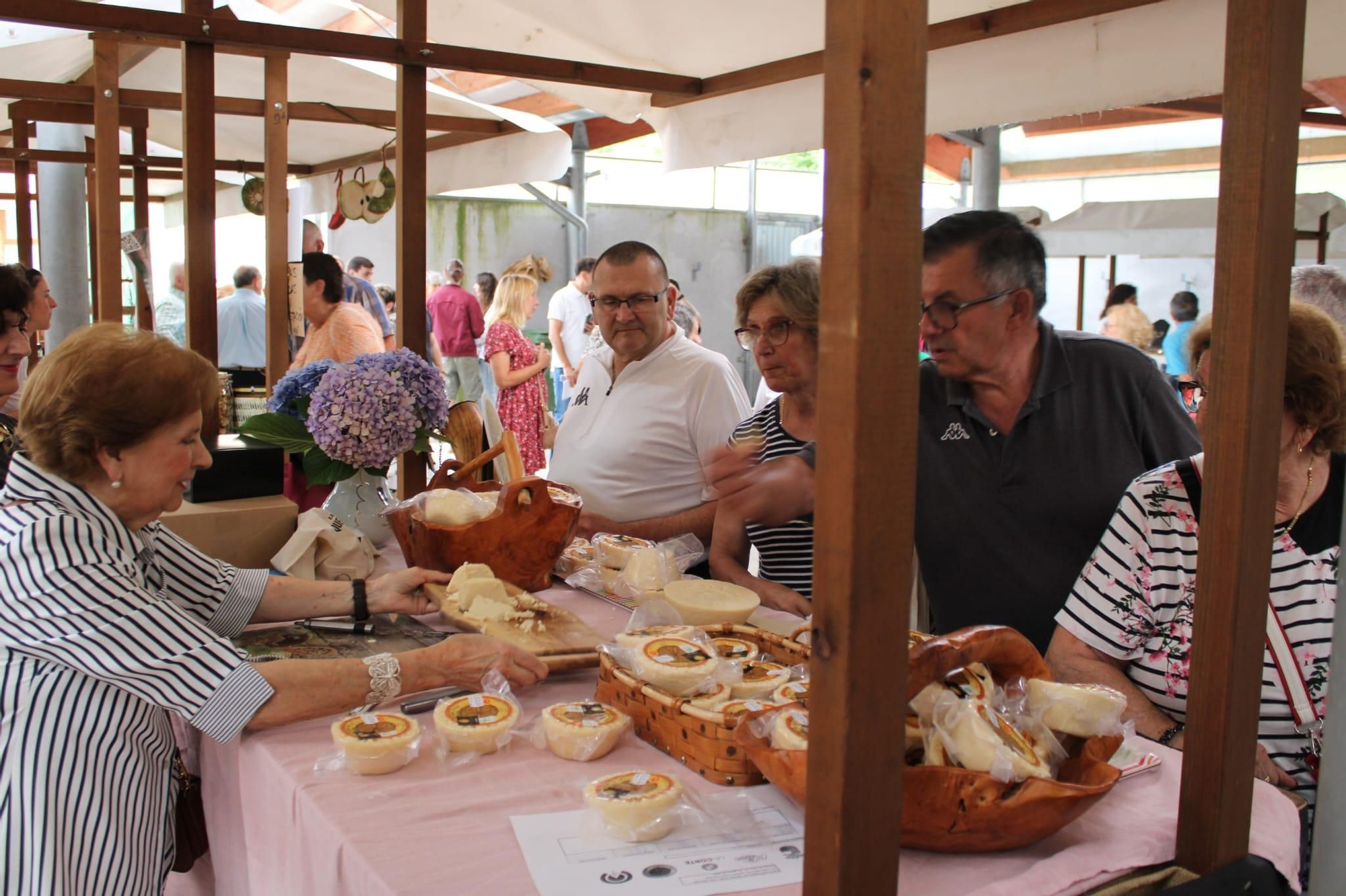 Así fue la gran fiesta del queso más antiguo de Asturias: el certamen del queso casín