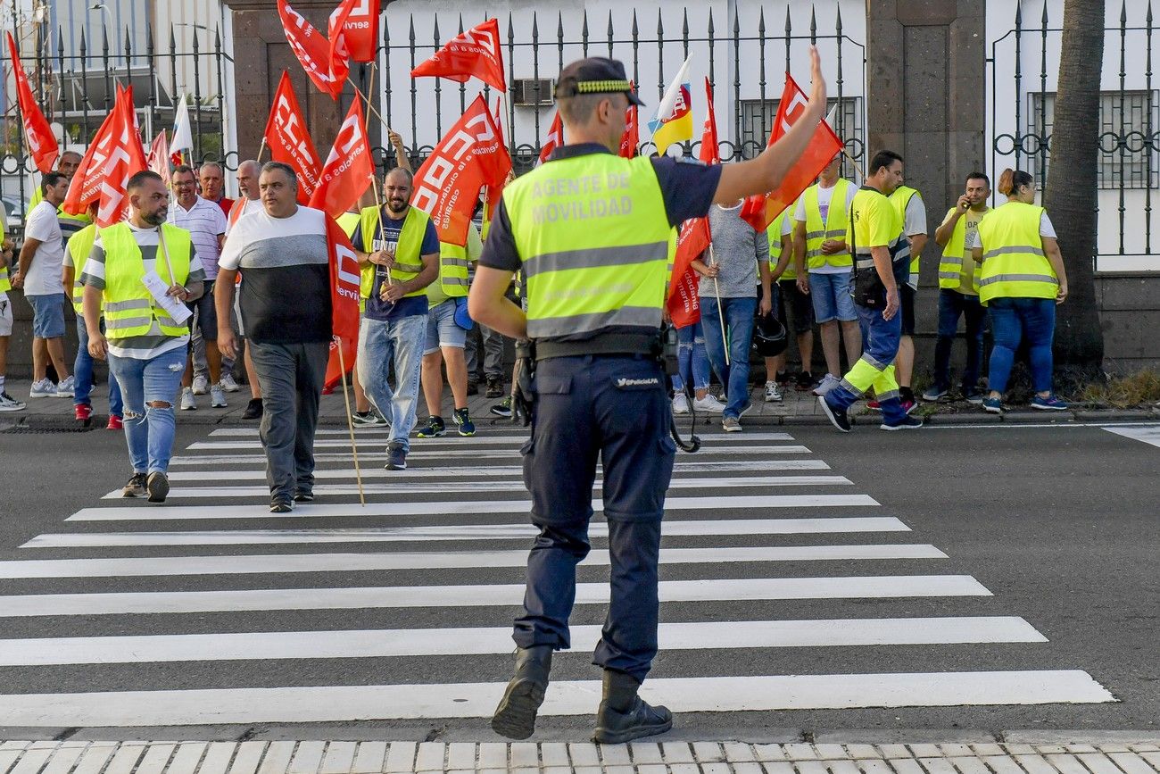 La primera jornada de la huelga de transporte no deja incidencias destacables en Las Palmas