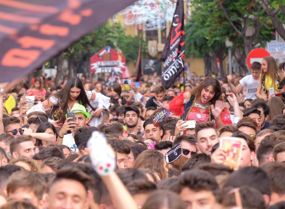 La pasión por la fiesta en Elda