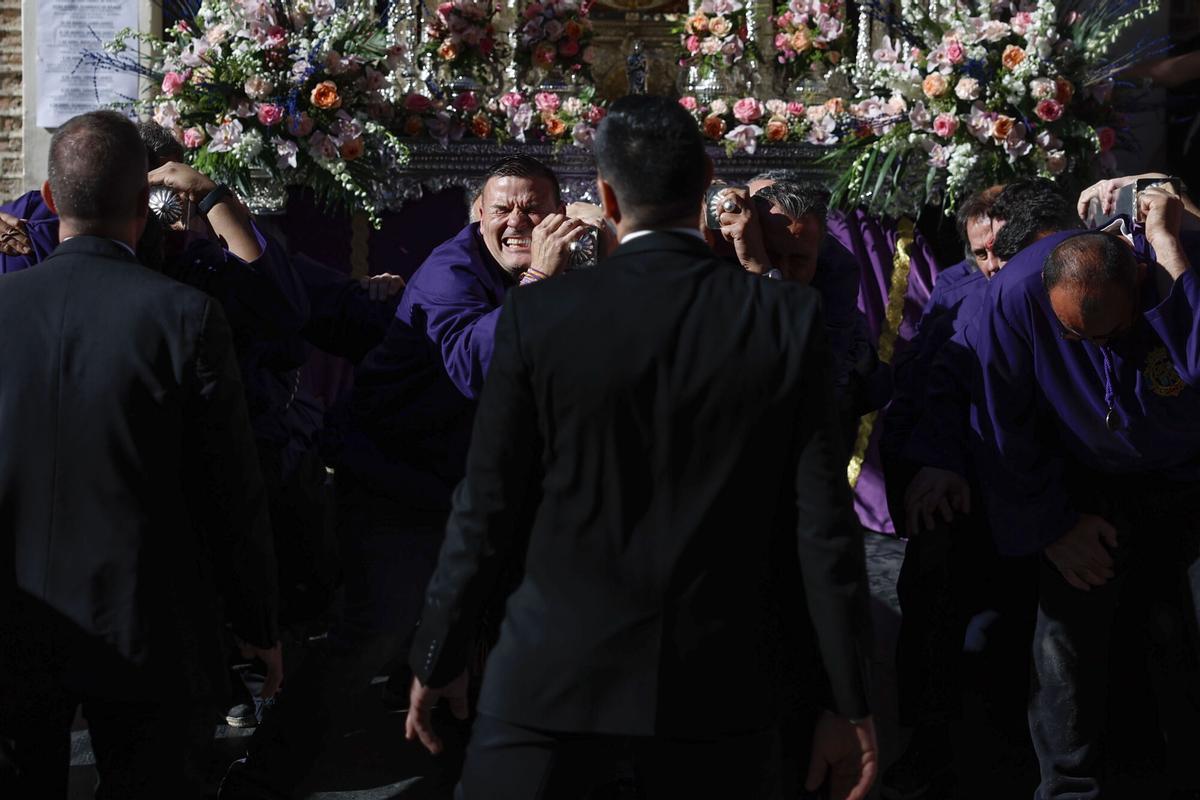 Las mejores imágenes de las procesión de Jesús 'El Pobre' en el Jueves Santo de Madrid. Las mejores imágenes de las procesión de Jesús 'El Pobre' en el Jueves Santo de Madrid.
