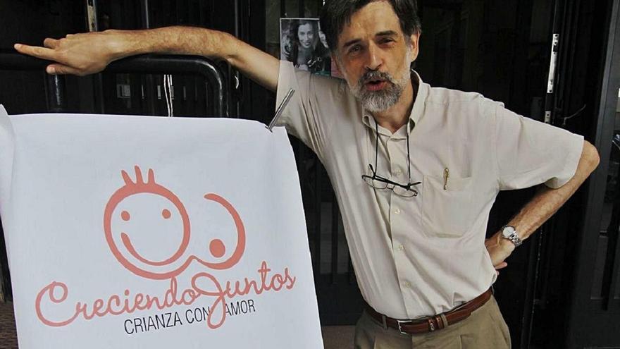 Carlos González, pediatra: &quot;Jamás hay que obligar a comer a un niño&quot;