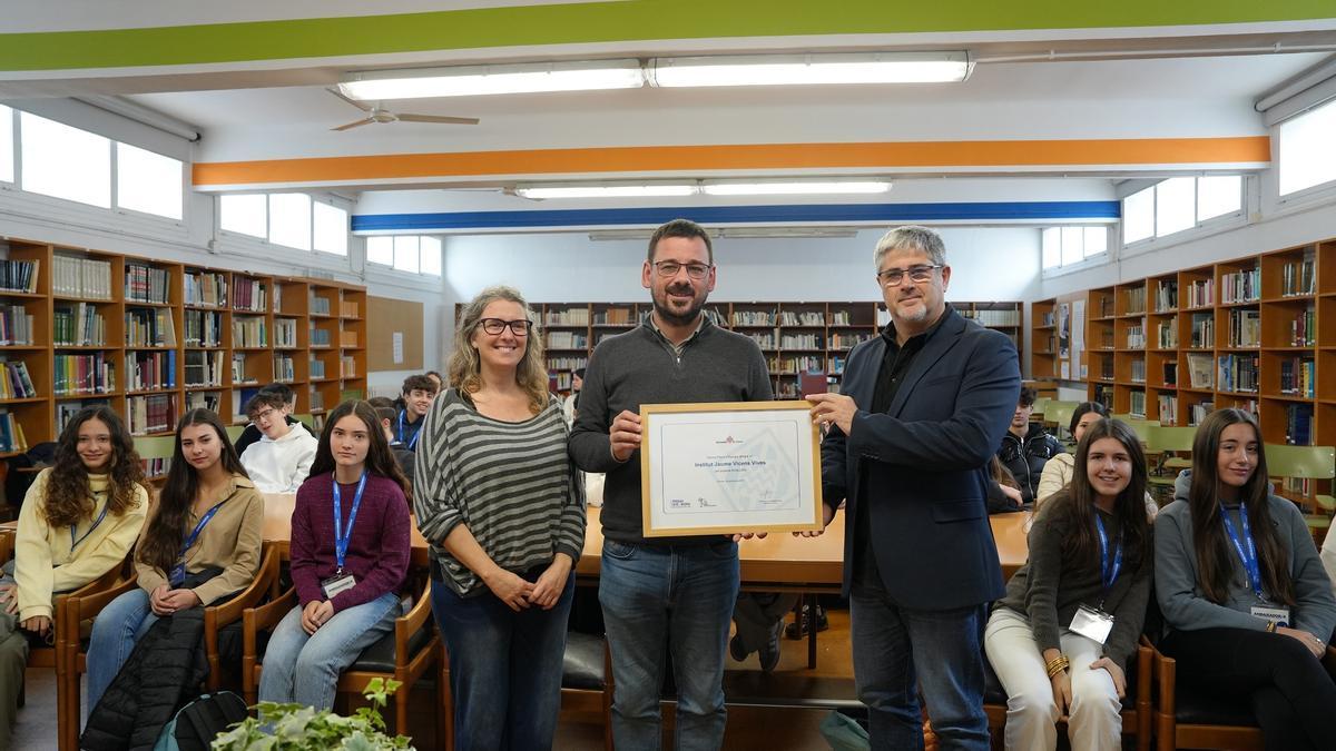 L'entrega de la beca.