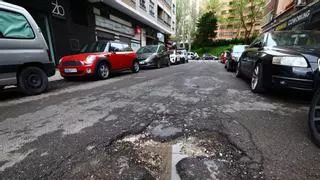 Casi 4.000 baches reparados en la calzadas de Zaragoza: estos son los barrios con más problemas