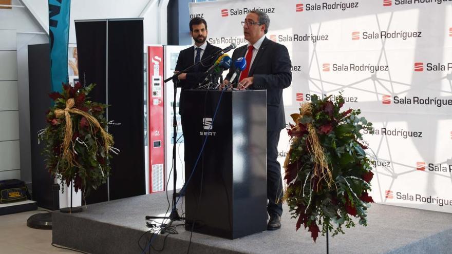 Seat Sala Rodríguez presenta en Alicante el nuevo Seat Arona