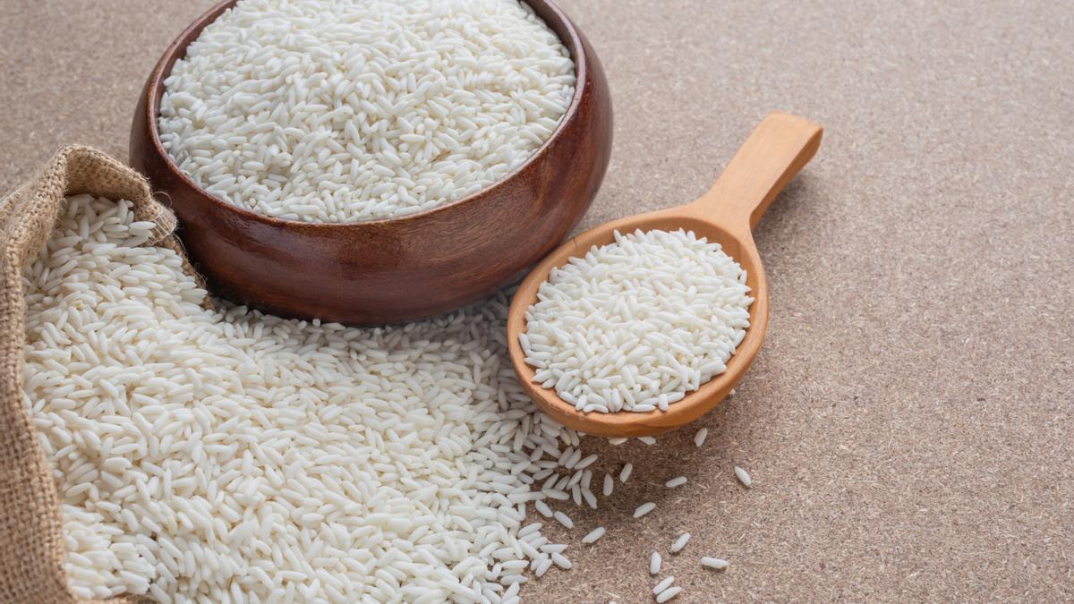 Así debes preparar el arroz para que pierda calorías.