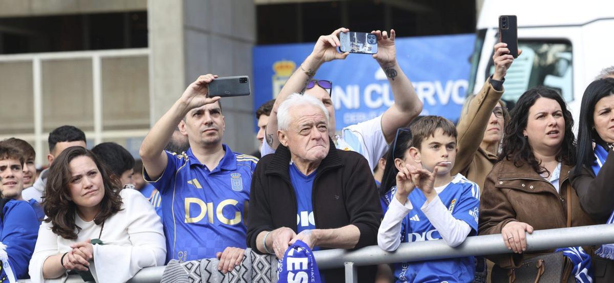 La afición azul, presente «en las buenas y  en las malas»