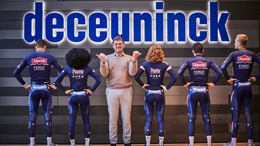 Deceuninck deja de esponsorizar al mejor equipo ciclista por rechazar una sección femenina