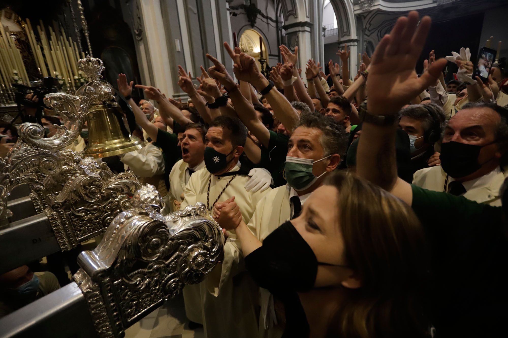 Lágrimas y Favores | Domingo de Ramos 2022