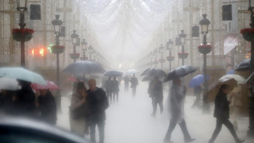 La lluvia por fin cae en la Axarquía y comienza a aliviar la situación de La Viñuela